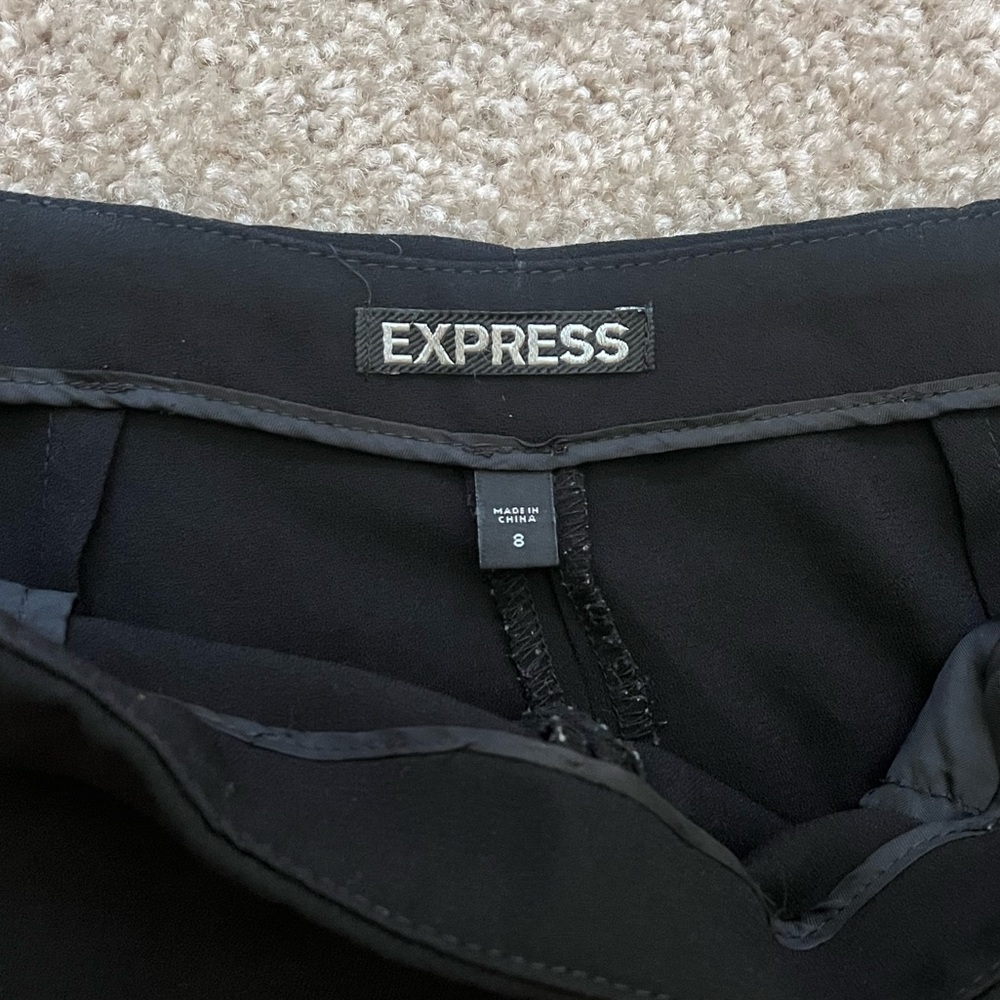 Express Skort - Picture 3 of 3